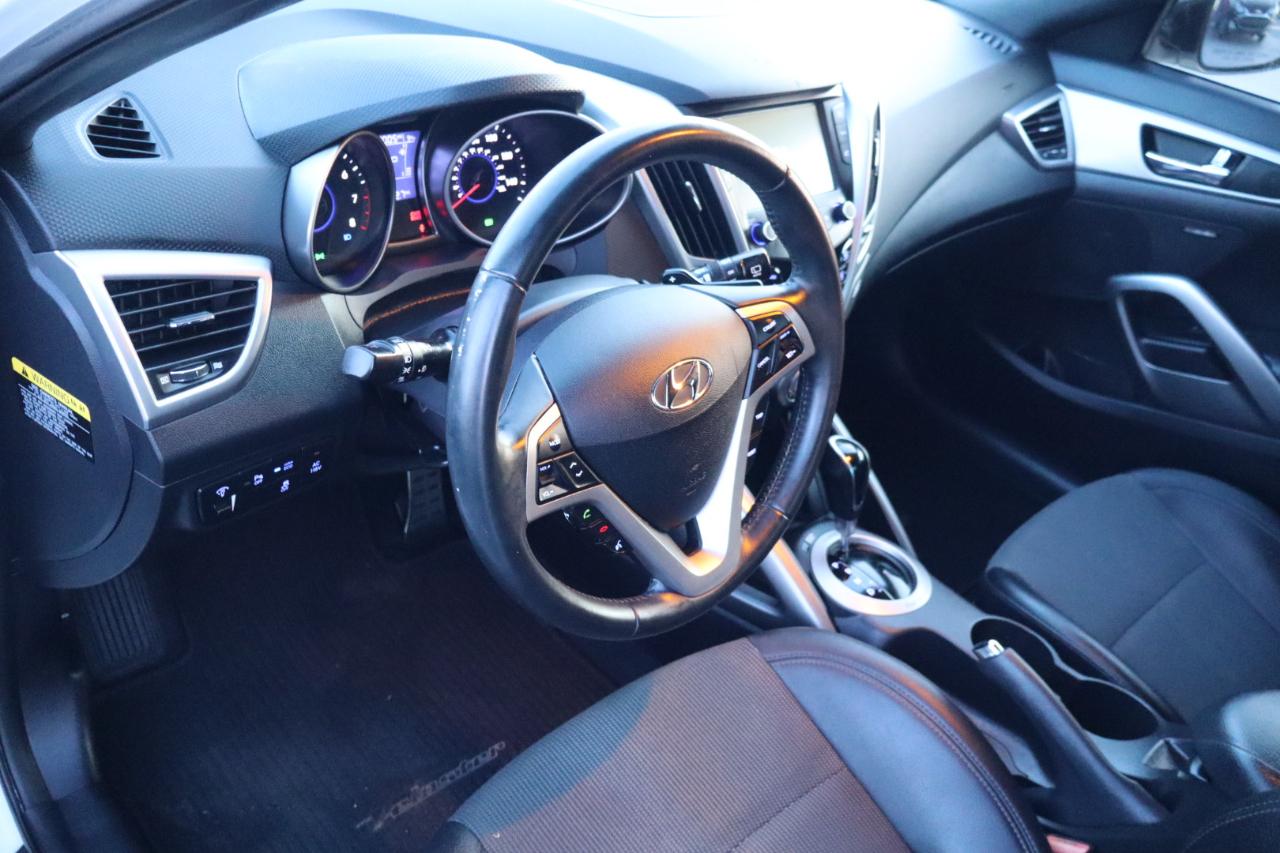 Hyundai Veloster 3dr Cpe Auto 2016