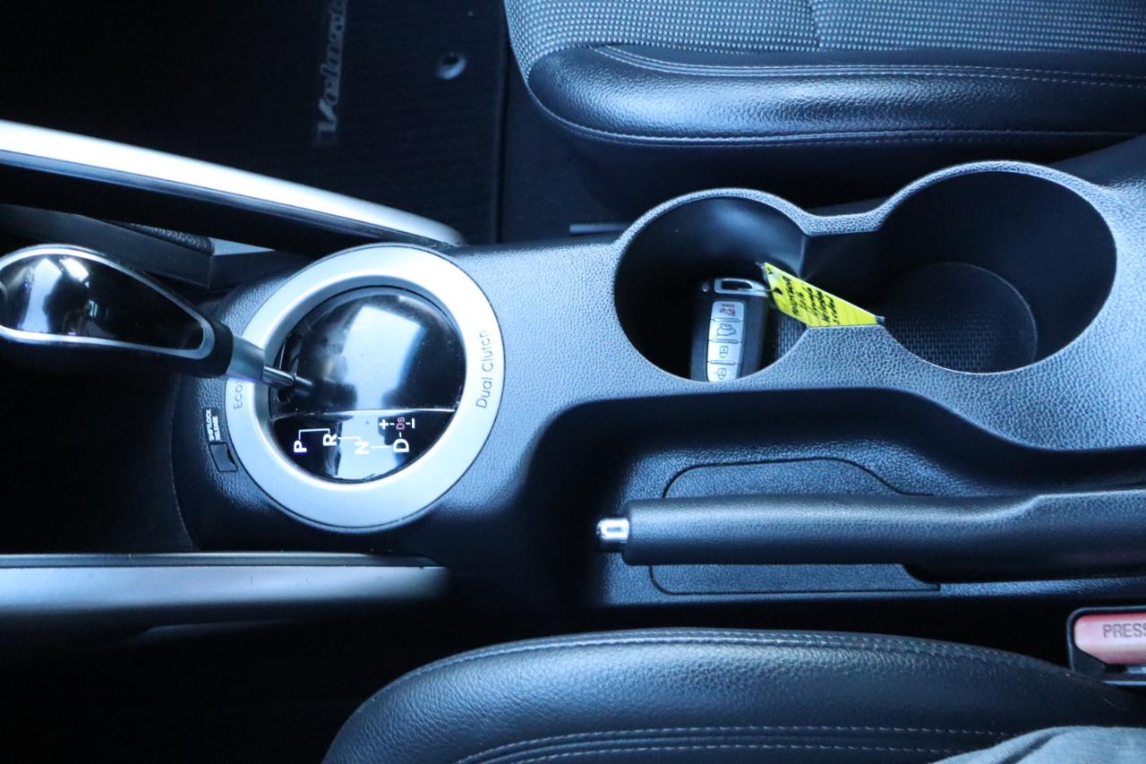 Hyundai Veloster 3dr Cpe Auto 2016