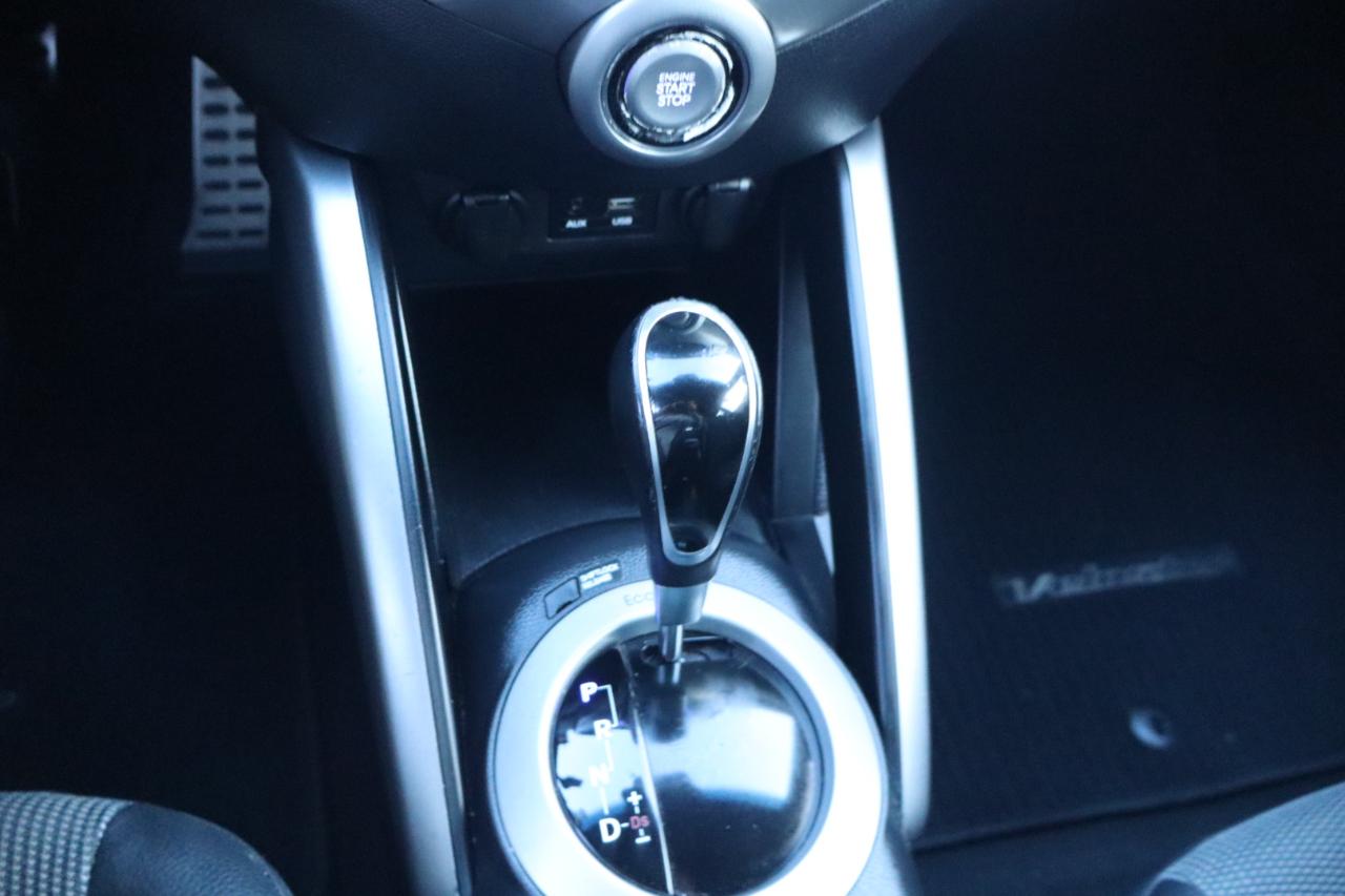 Hyundai Veloster 3dr Cpe Auto 2016