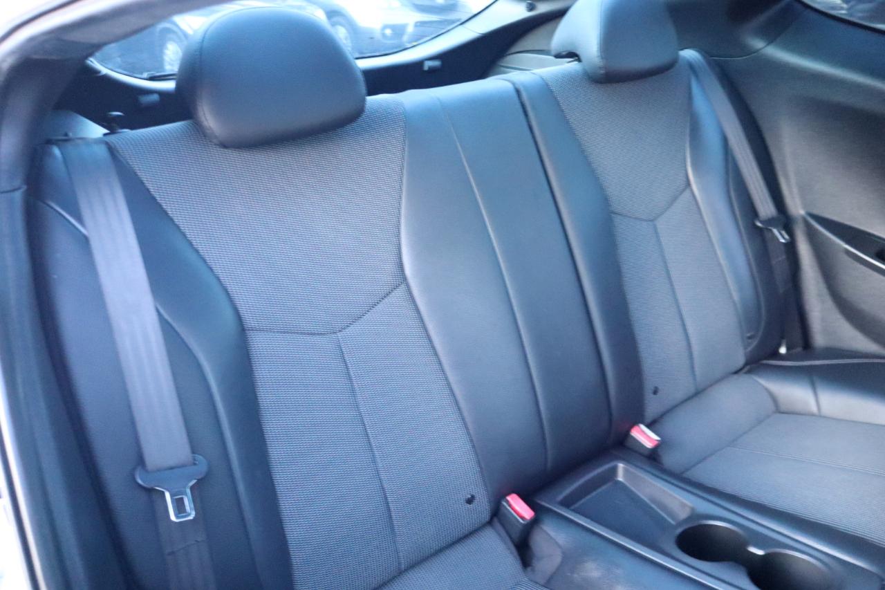 Hyundai Veloster 3dr Cpe Auto 2016