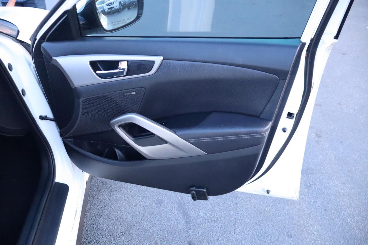 Hyundai Veloster 3dr Cpe Auto 2016