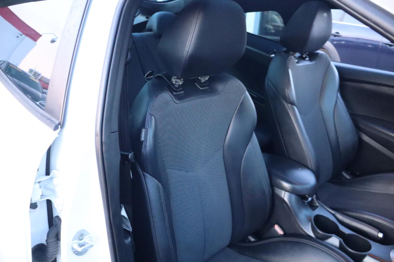 Hyundai Veloster 3dr Cpe Auto 2016