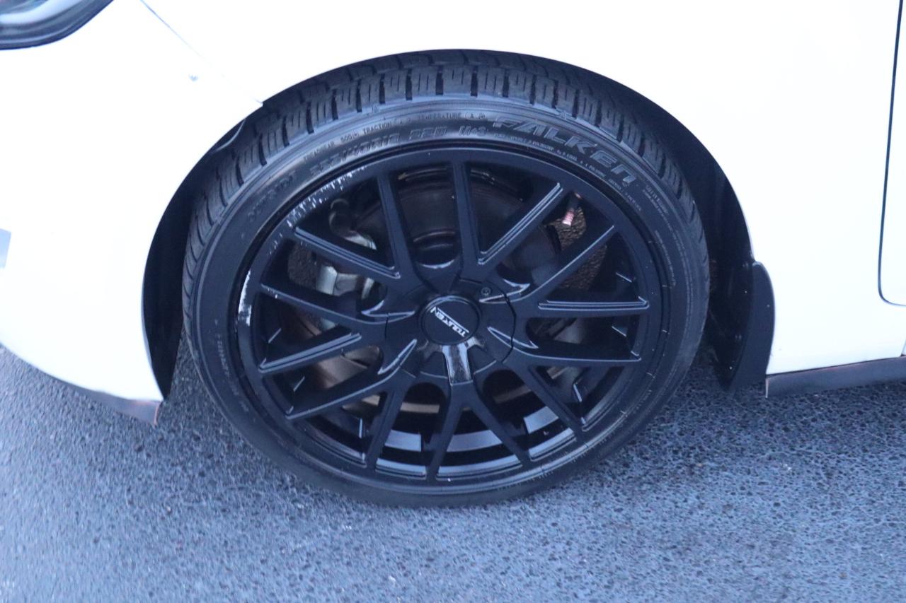 Hyundai Veloster 3dr Cpe Auto 2016