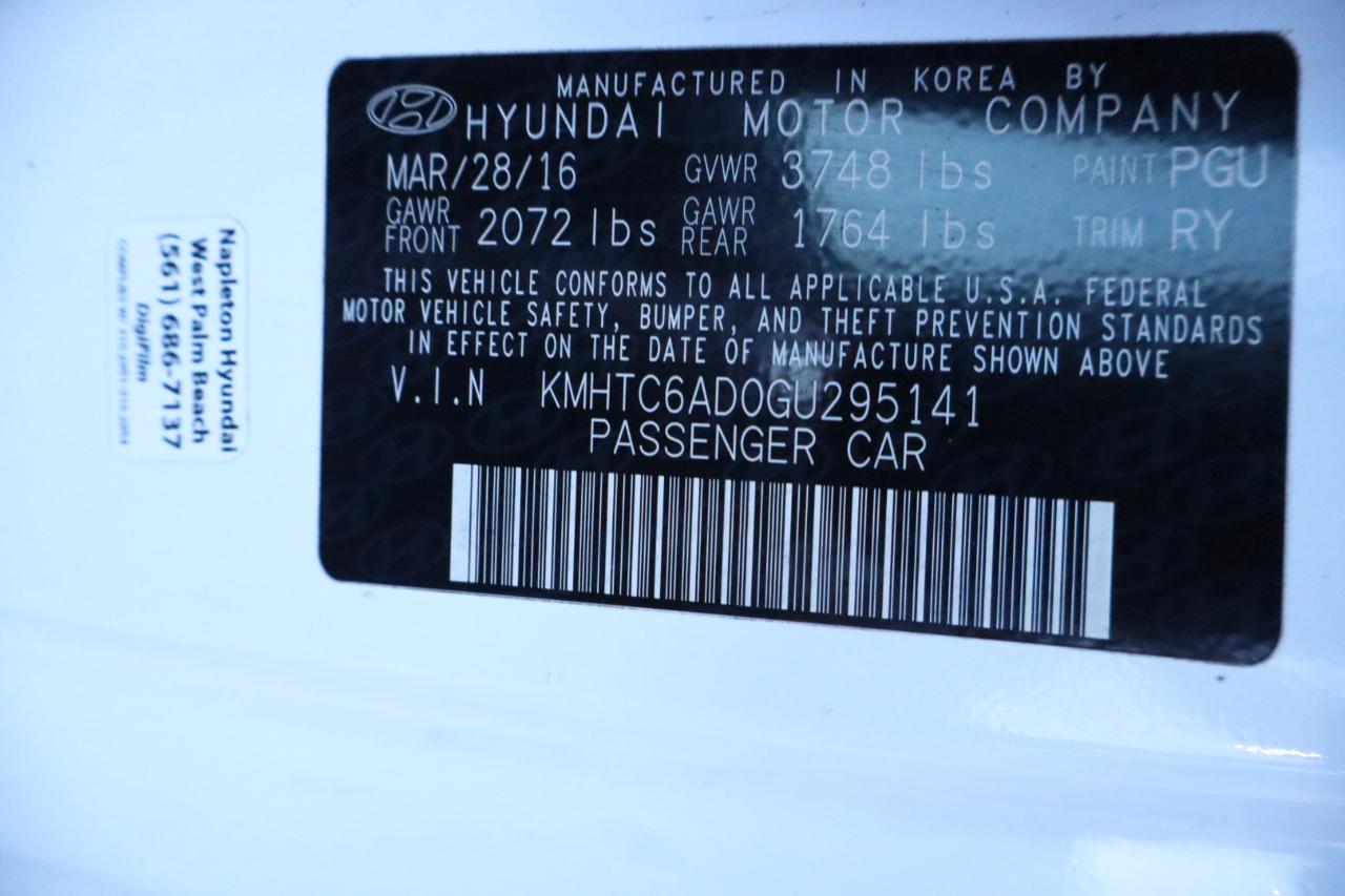 Hyundai Veloster 3dr Cpe Auto 2016