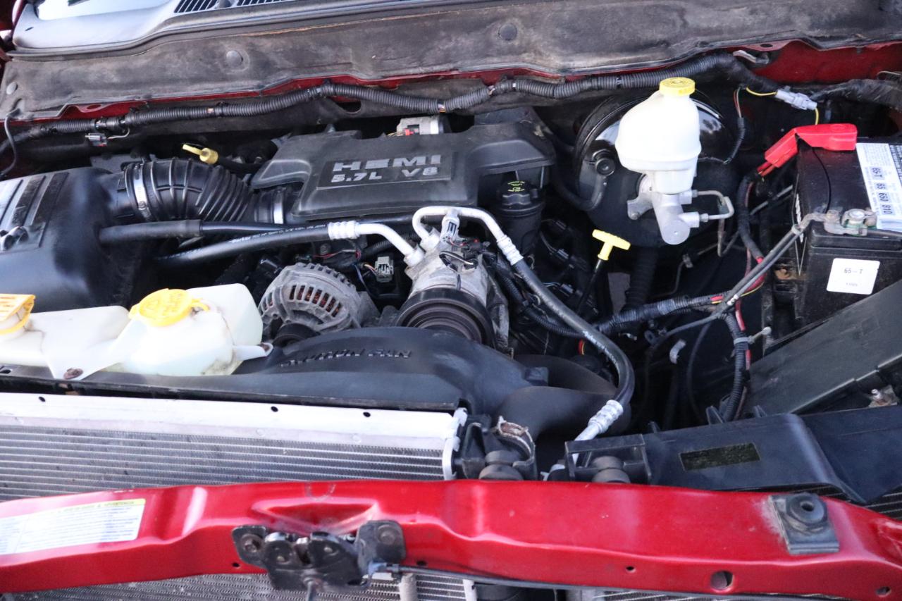 Dodge Ram 1500 2WD Quad Cab 140.5" SLT 2007