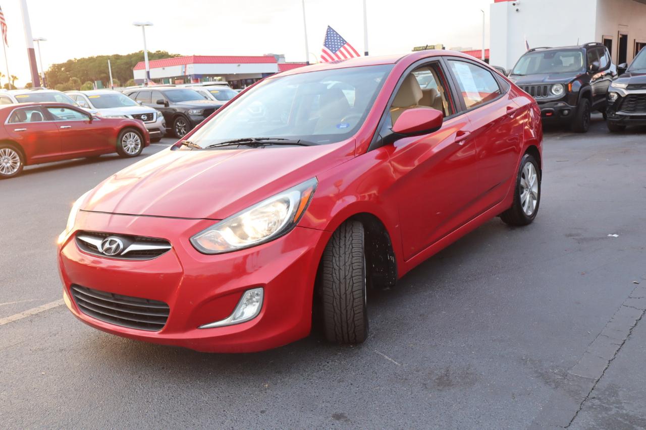 Hyundai Accent 4dr Sdn Auto GLS 2013