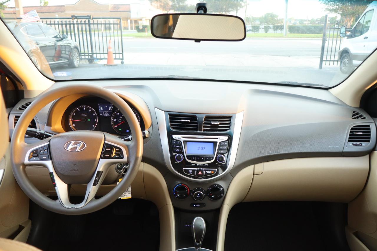 Hyundai Accent 4dr Sdn Auto GLS 2013