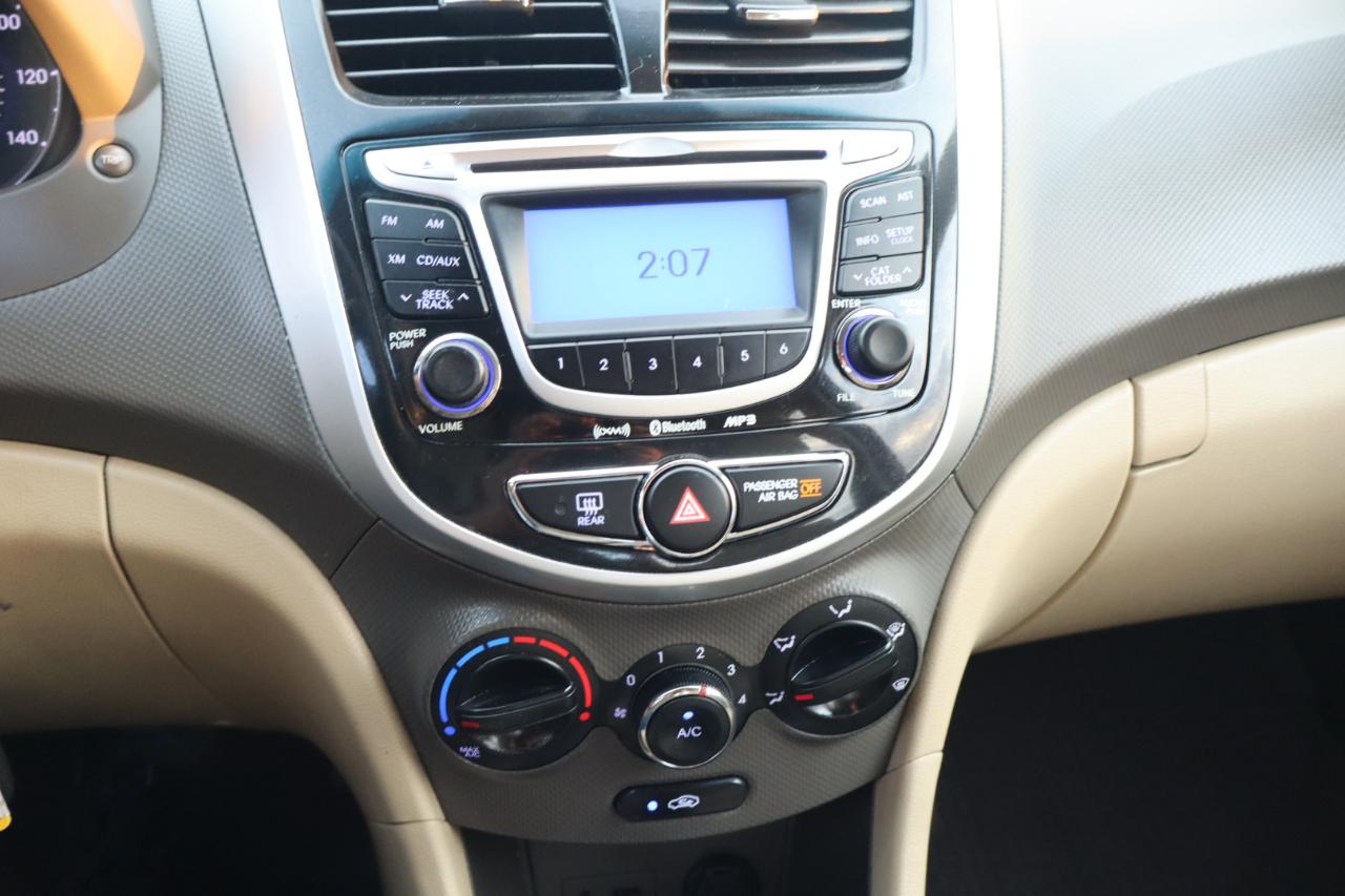 Hyundai Accent 4dr Sdn Auto GLS 2013