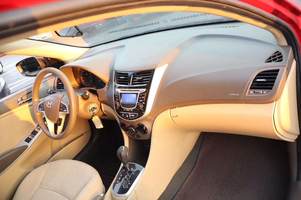 Hyundai Accent 4dr Sdn Auto GLS 2013