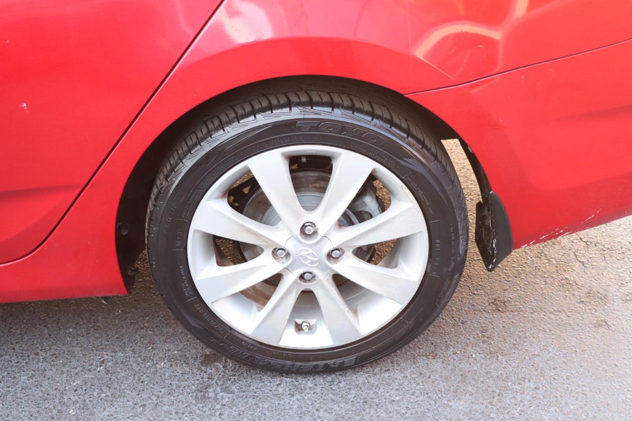 Hyundai Accent 4dr Sdn Auto GLS 2013