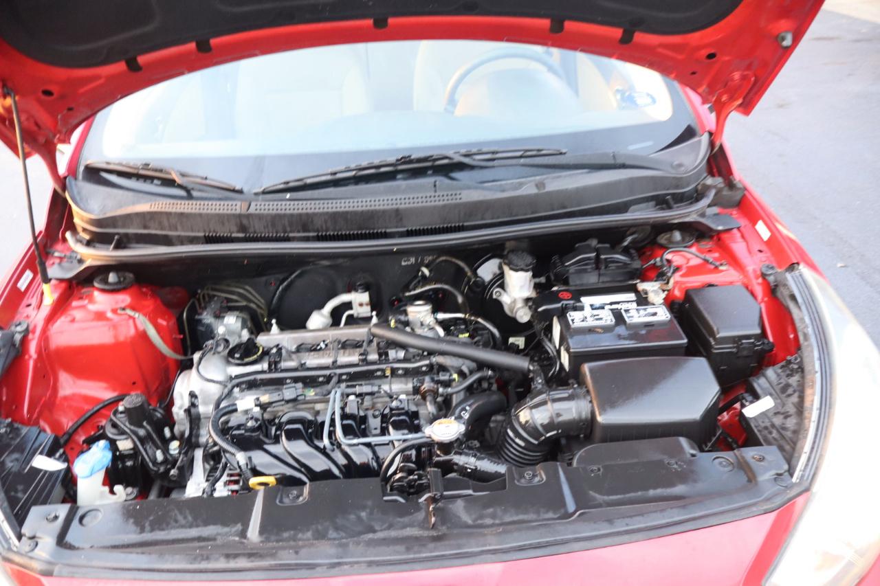 Hyundai Accent 4dr Sdn Auto GLS 2013