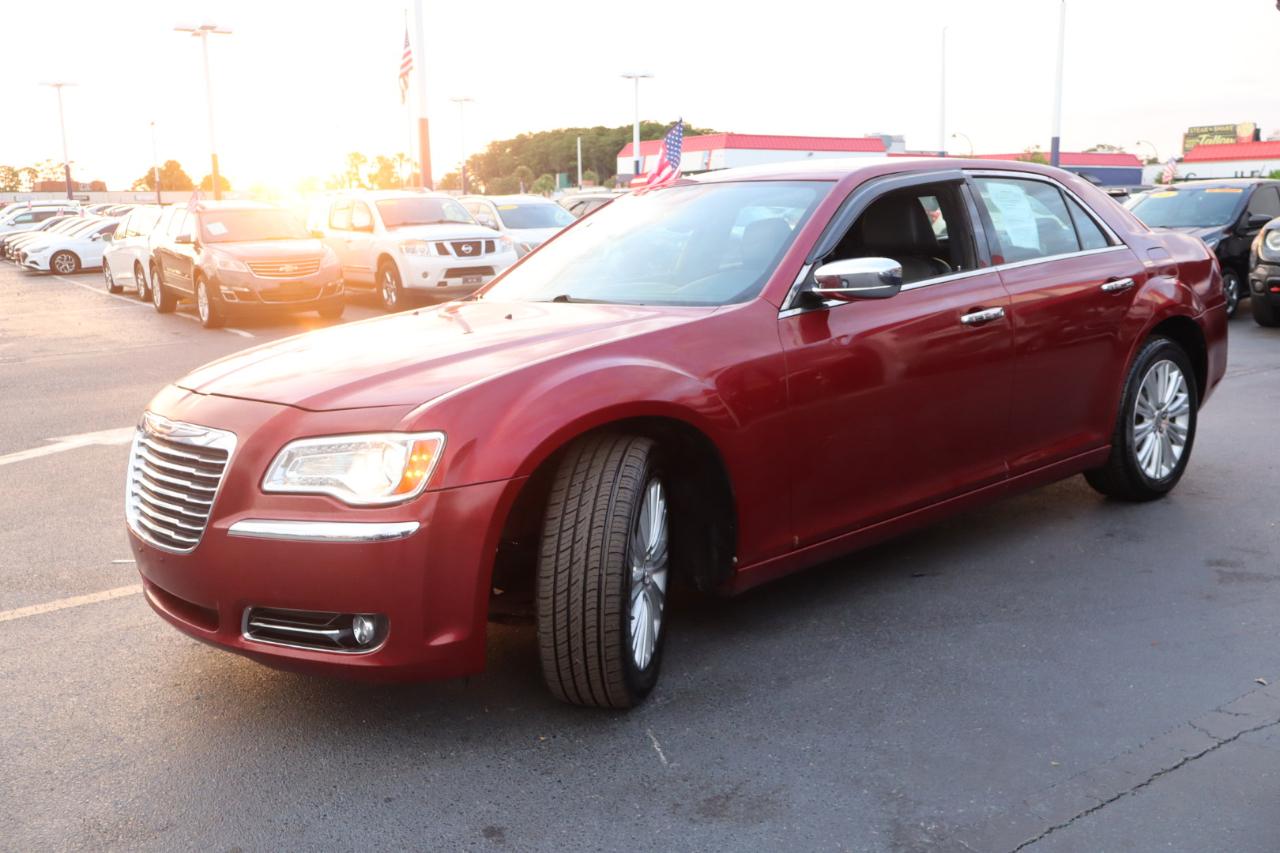 Chrysler 300 4dr Sdn 300C AWD 2014