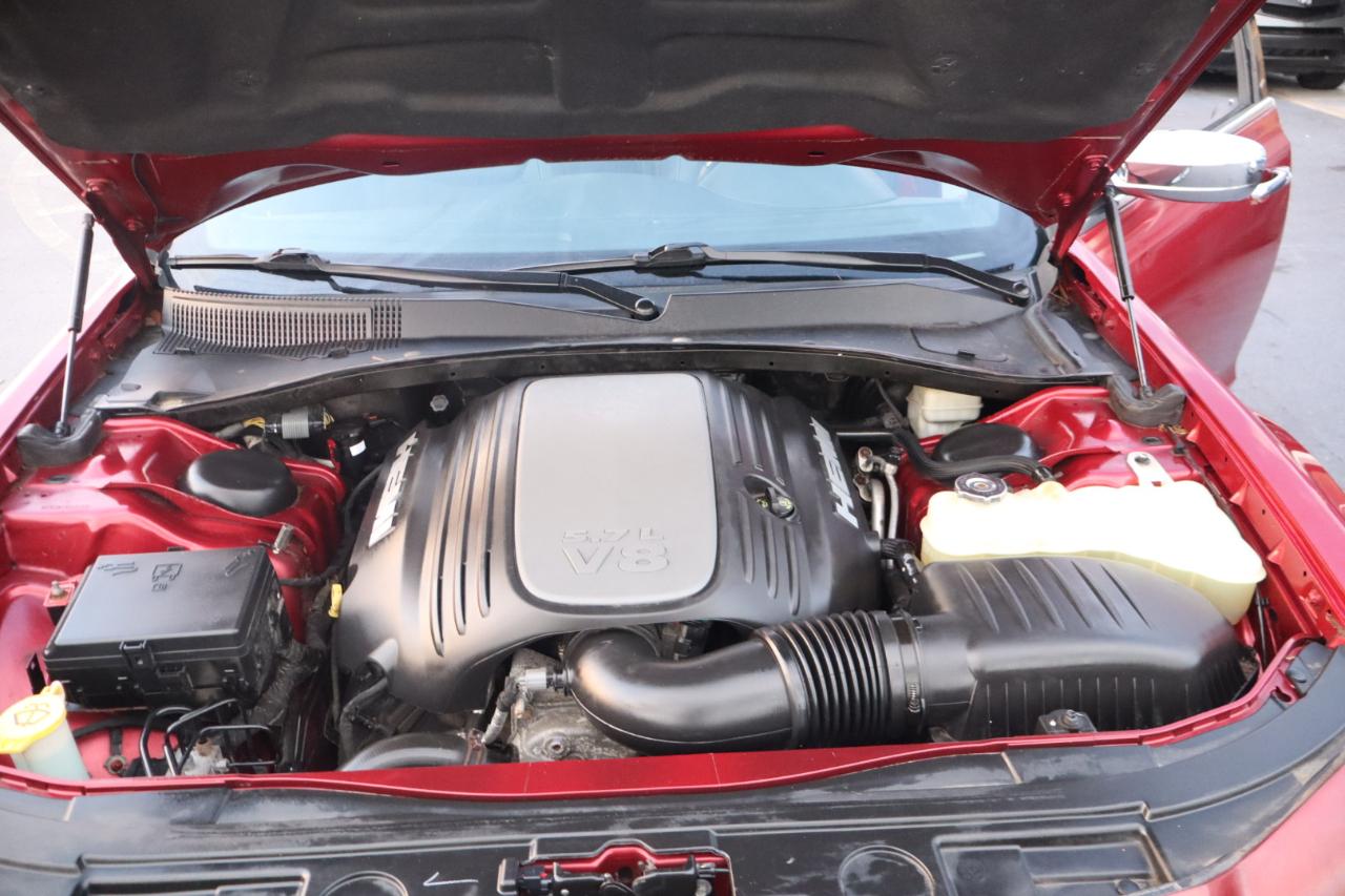 Chrysler 300 4dr Sdn 300C AWD 2014