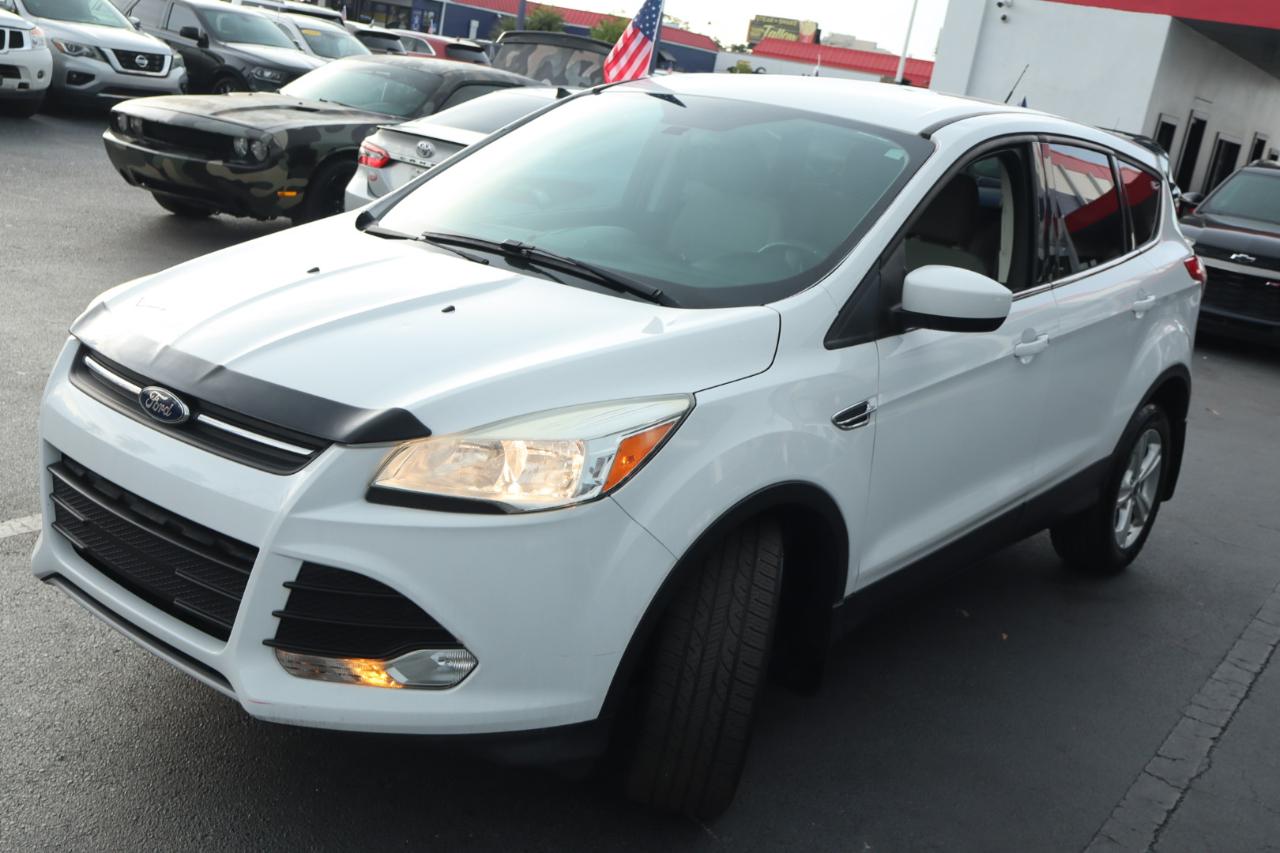 Ford Escape FWD 4dr SE 2015