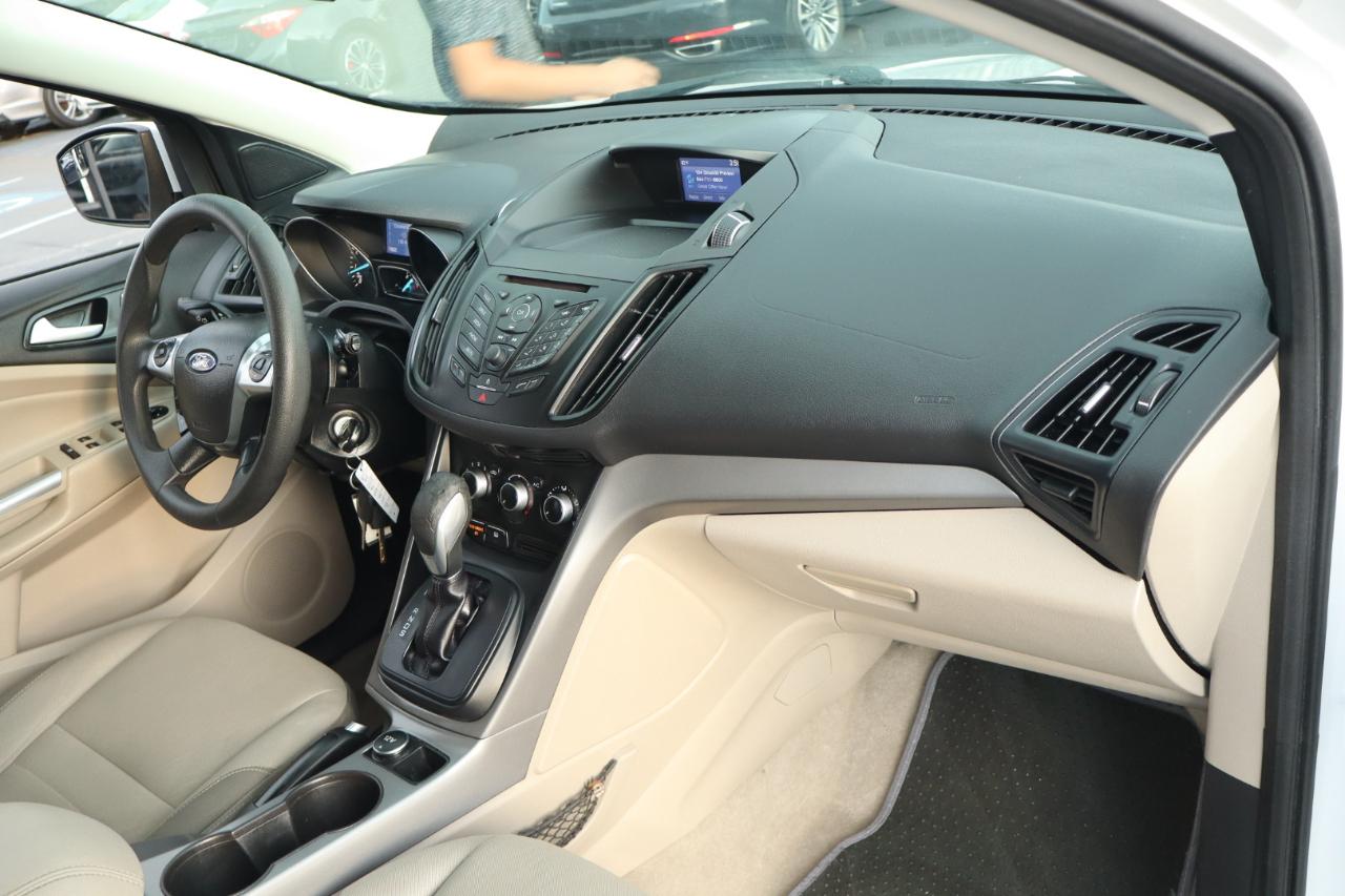 Ford Escape FWD 4dr SE 2015