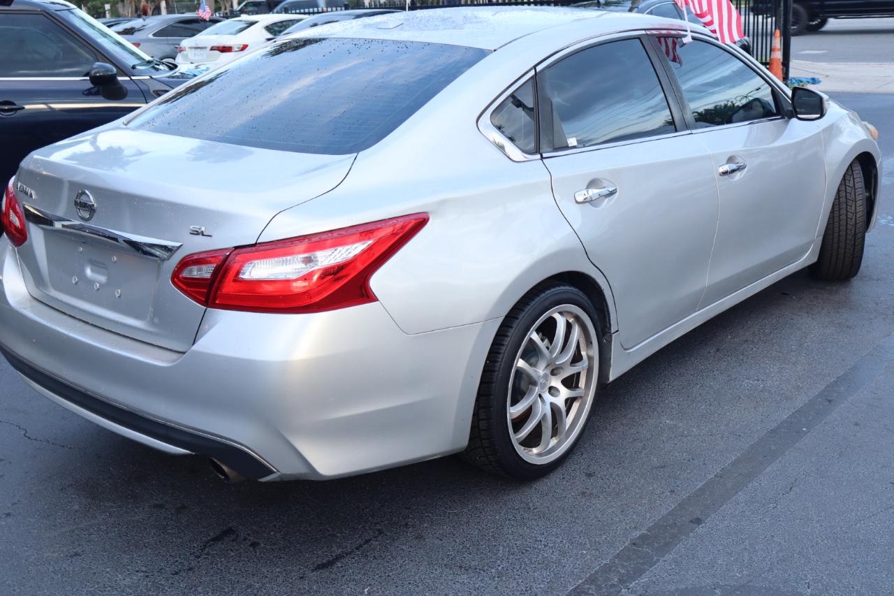Nissan Altima 2.5 SL Sedan 2017