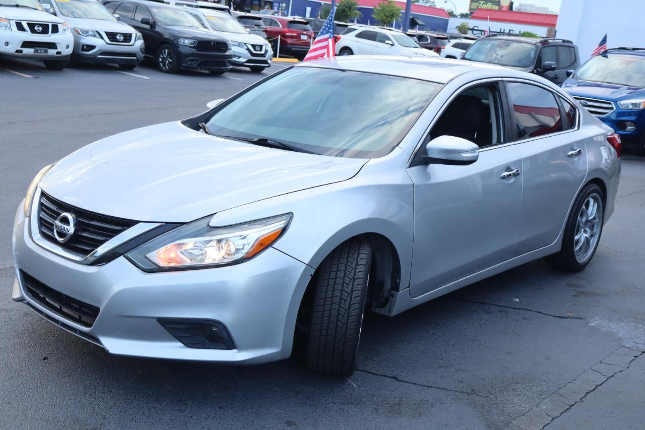 Nissan Altima 2.5 SL Sedan 2017