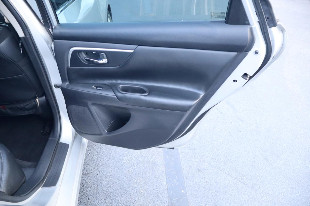 Nissan Altima 2.5 SL Sedan 2017