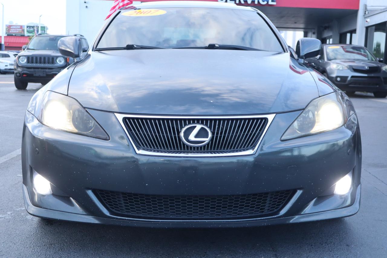 Lexus IS 350 4dr Sport Sdn Auto 2007