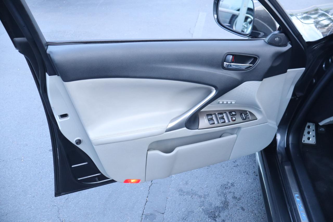 Lexus IS 350 4dr Sport Sdn Auto 2007
