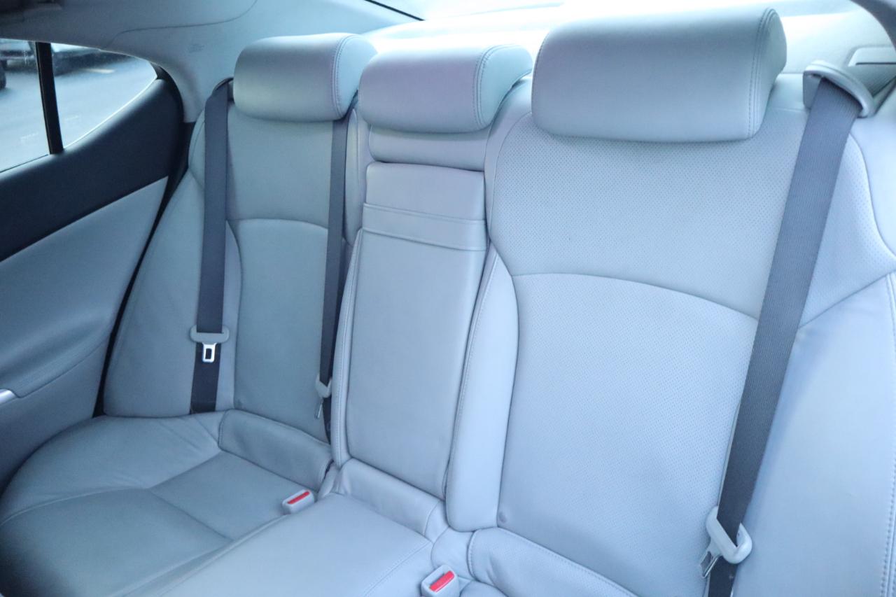 Lexus IS 350 4dr Sport Sdn Auto 2007
