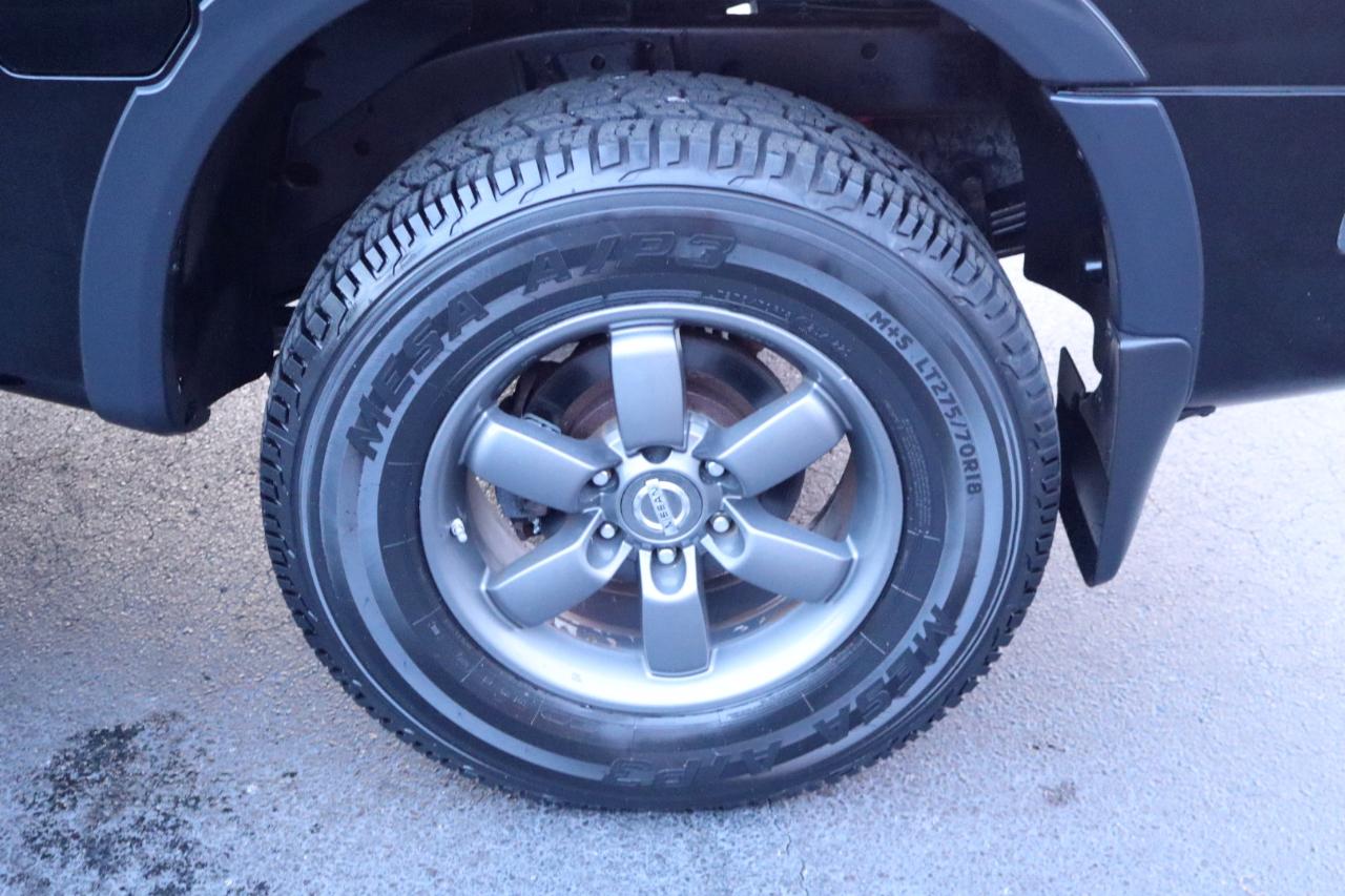 Nissan Titan 4WD Crew Cab SWB PRO-4X 2015