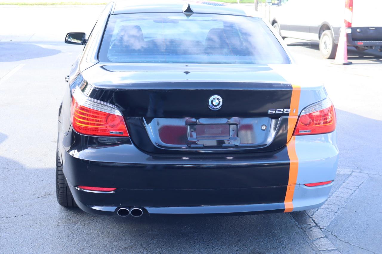 BMW 5 Series 4dr Sdn 528i RWD 2008