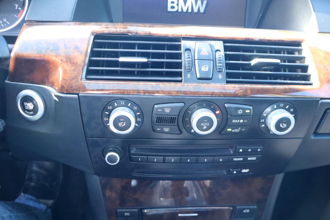 BMW 5 Series 4dr Sdn 528i RWD 2008