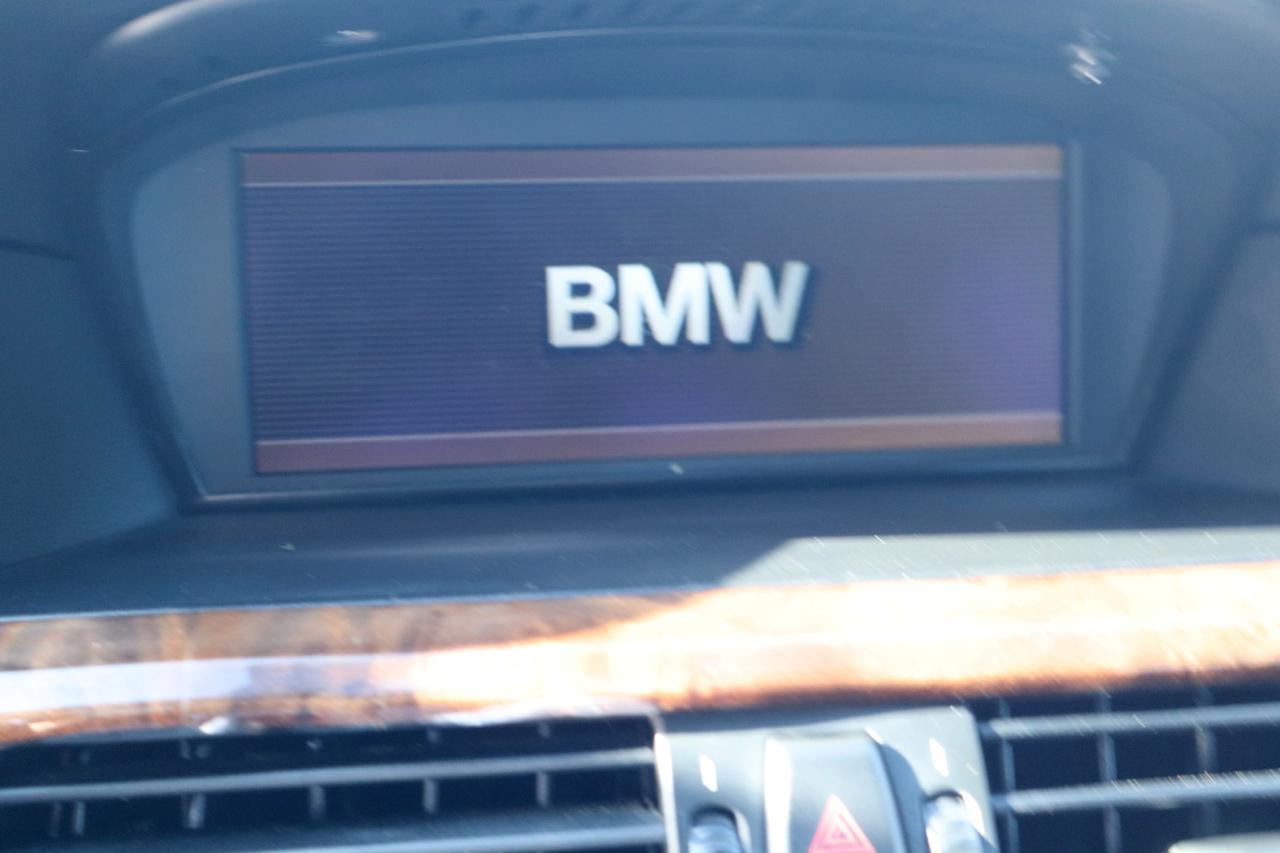 BMW 5 Series 4dr Sdn 528i RWD 2008