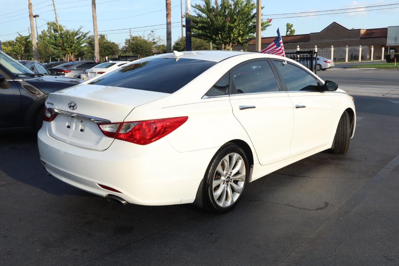 Hyundai Sonata 4dr Sdn 2.4L Auto SE 2012