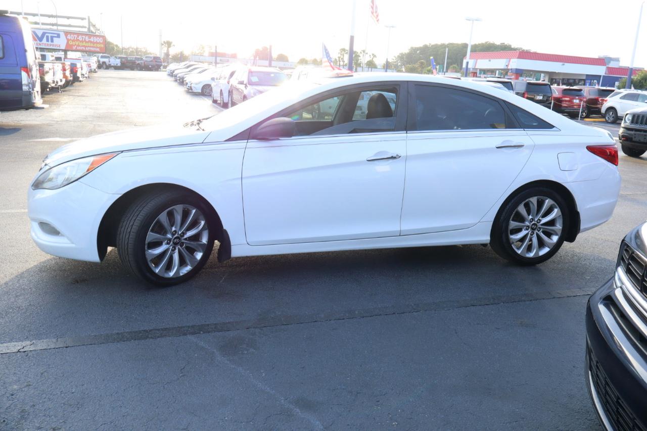 Hyundai Sonata 4dr Sdn 2.4L Auto SE 2012