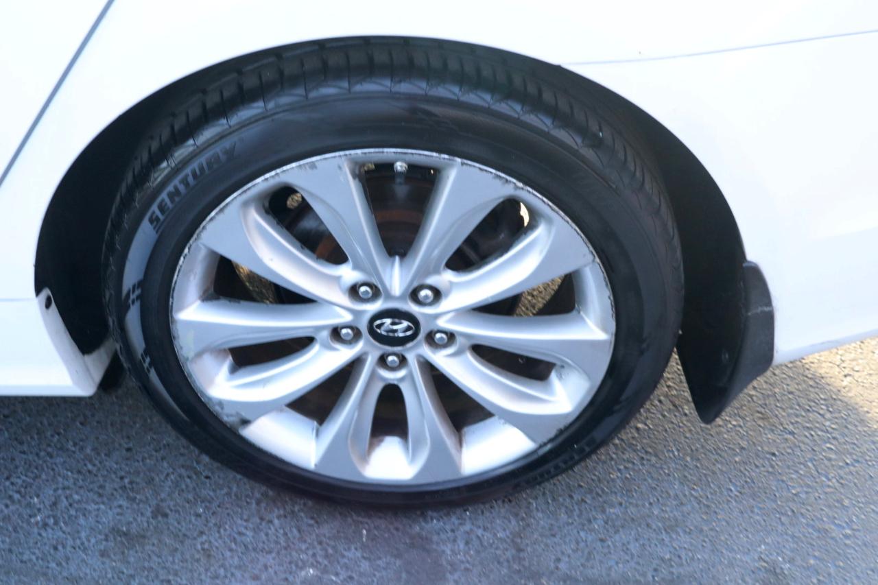 Hyundai Sonata 4dr Sdn 2.4L Auto SE 2012