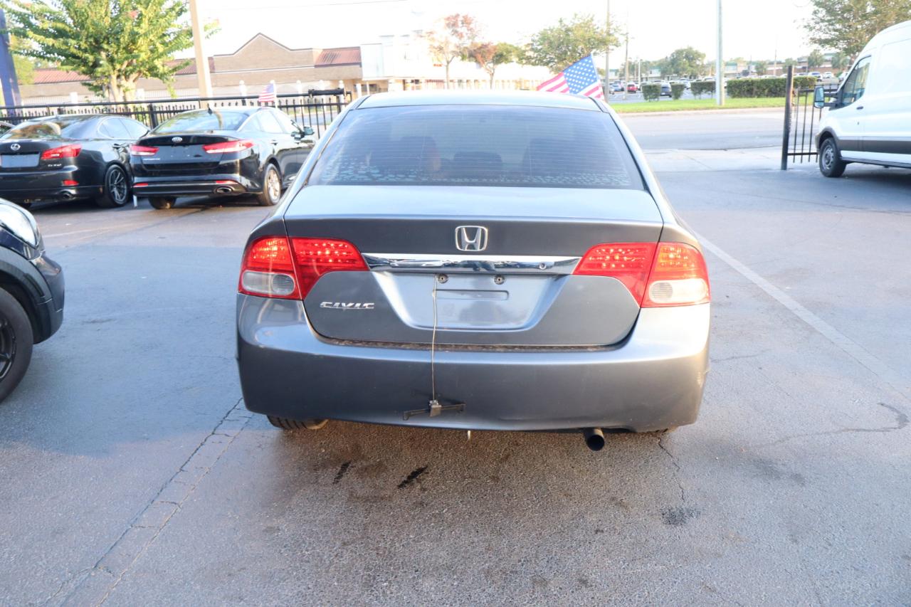 Honda Civic Sdn 4dr Auto LX 2011