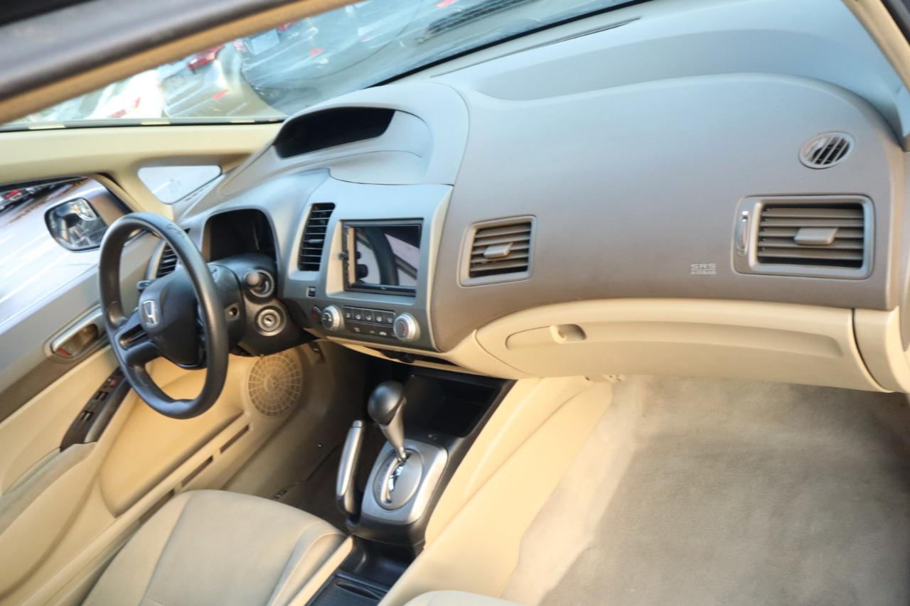Honda Civic Sdn 4dr Auto LX 2011