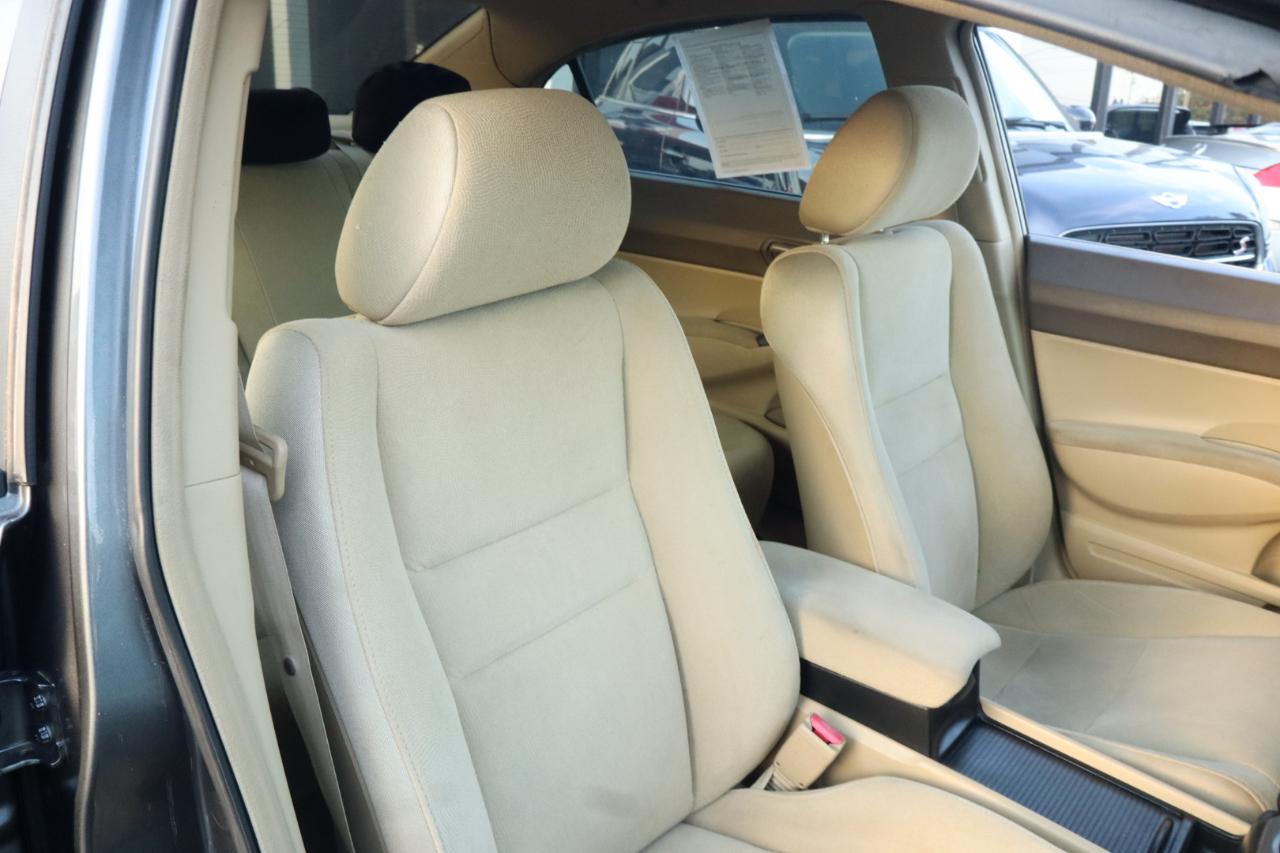 Honda Civic Sdn 4dr Auto LX 2011