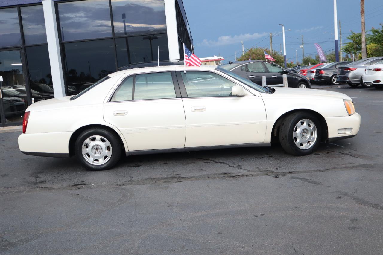 Cadillac DeVille 4dr Sdn 2000
