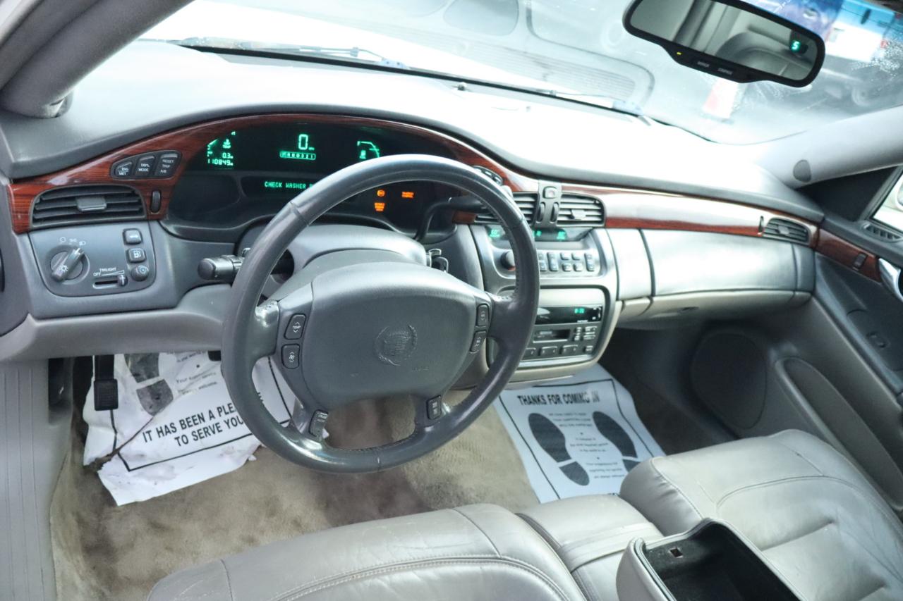 Cadillac DeVille 4dr Sdn 2000