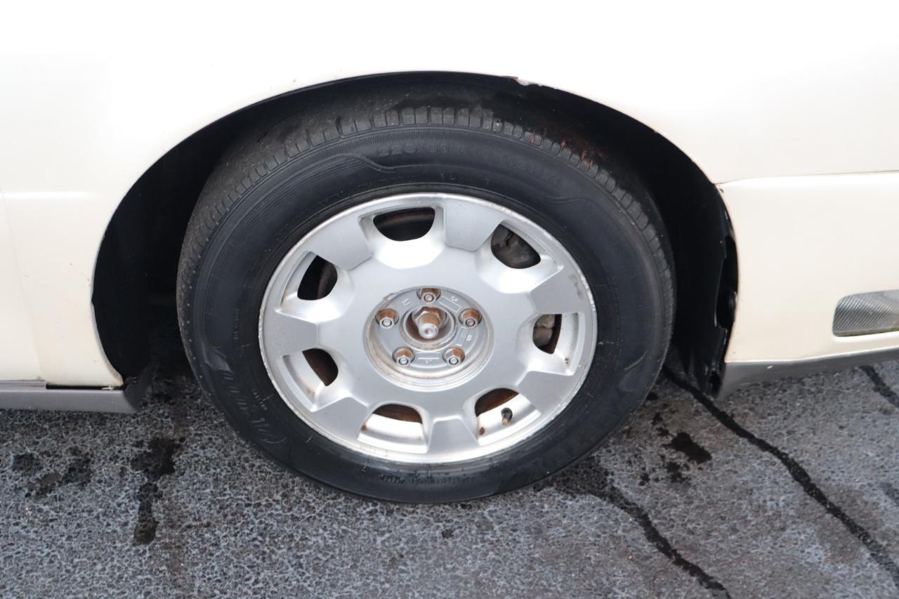 Cadillac DeVille 4dr Sdn 2000