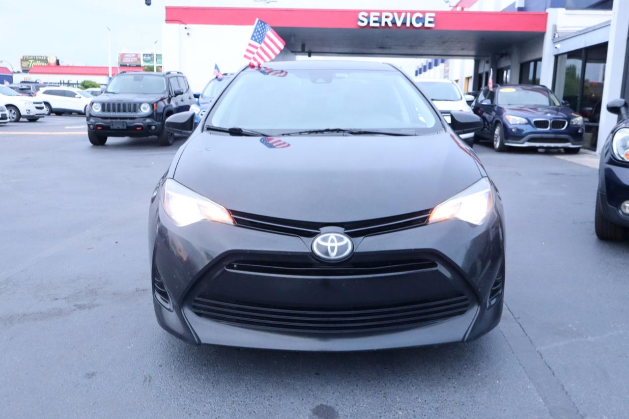 Toyota Corolla XLE CVT (Natl) 2018