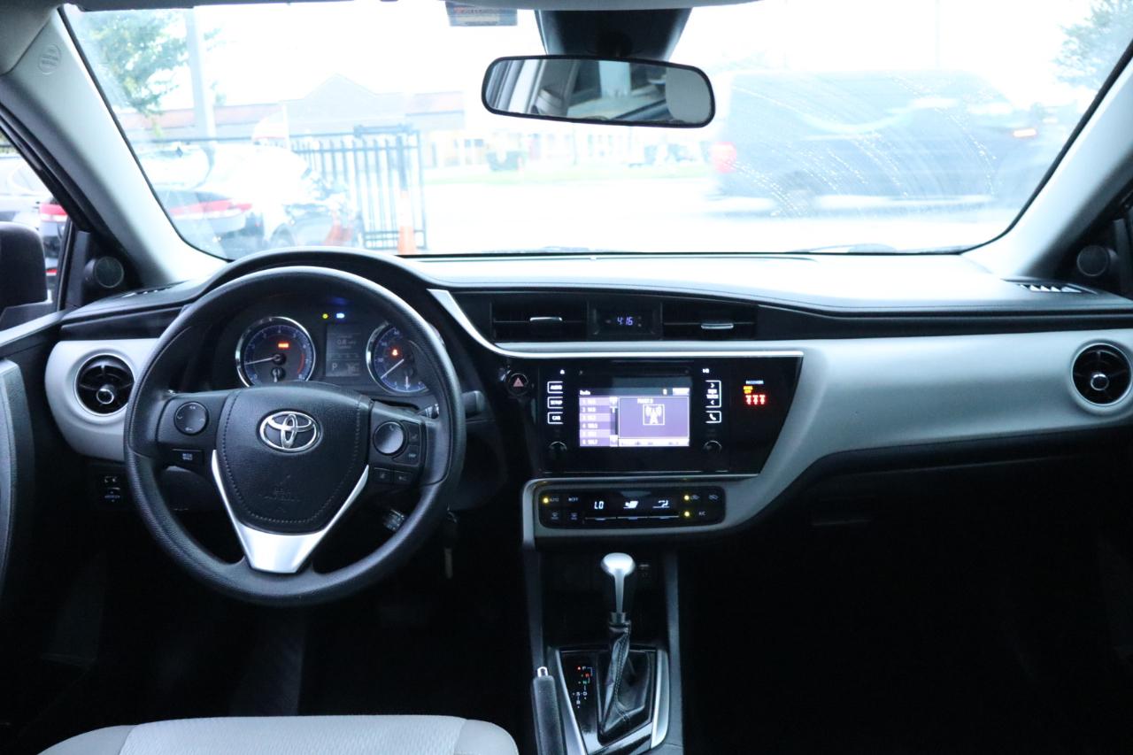 Toyota Corolla XLE CVT (Natl) 2018