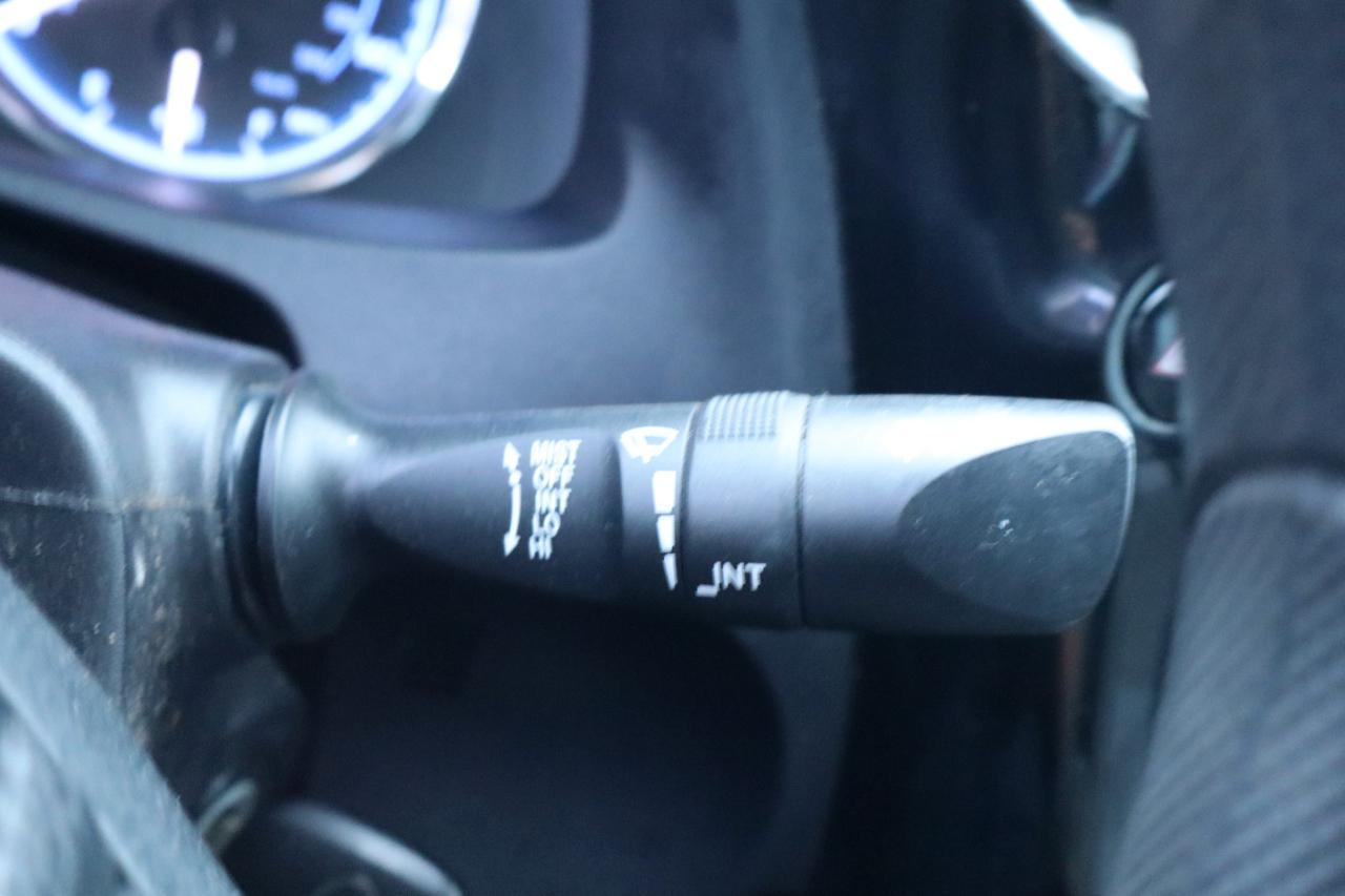 Toyota Corolla XLE CVT (Natl) 2018