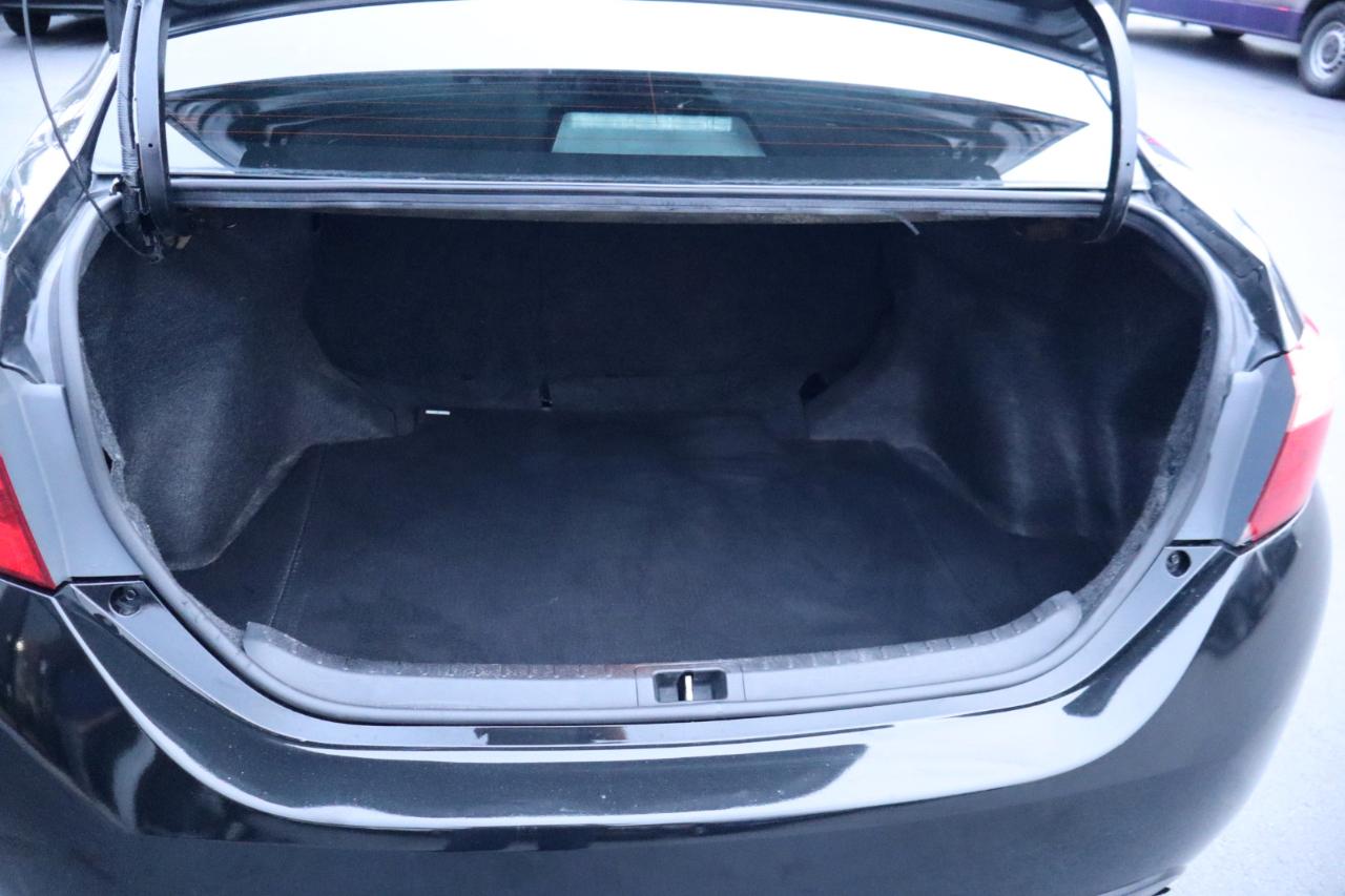 Toyota Corolla XLE CVT (Natl) 2018