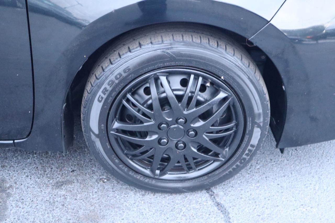 Toyota Corolla XLE CVT (Natl) 2018