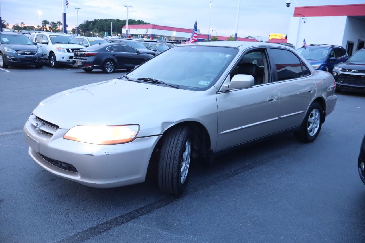 Honda Accord Sdn 4dr Sdn SE Auto 2000