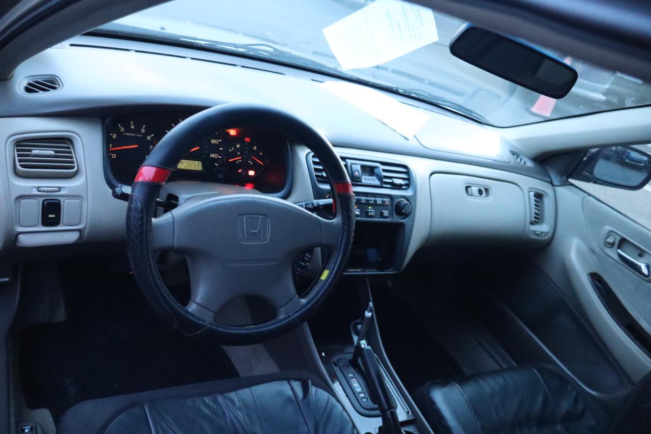Honda Accord Sdn 4dr Sdn SE Auto 2000