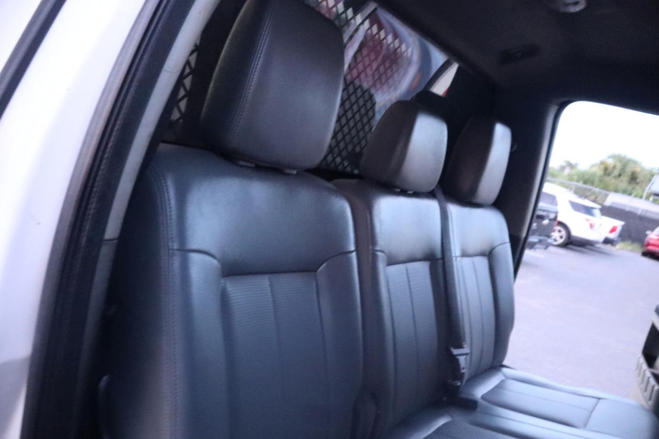 Ford Super Duty F-450 DRW 4WD Crew Cab 176" WB 60" CA XLT 2014
