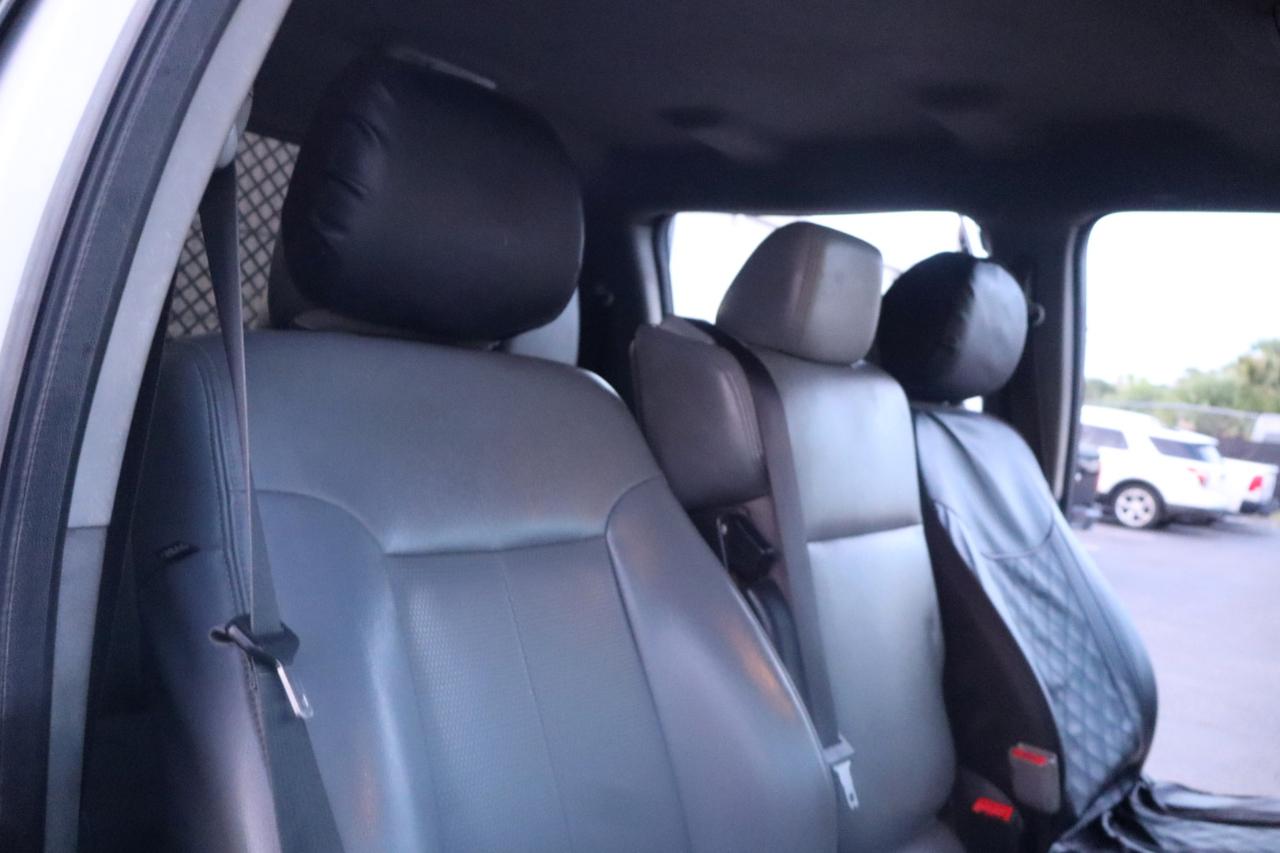 Ford Super Duty F-450 DRW 4WD Crew Cab 176" WB 60" CA XLT 2014