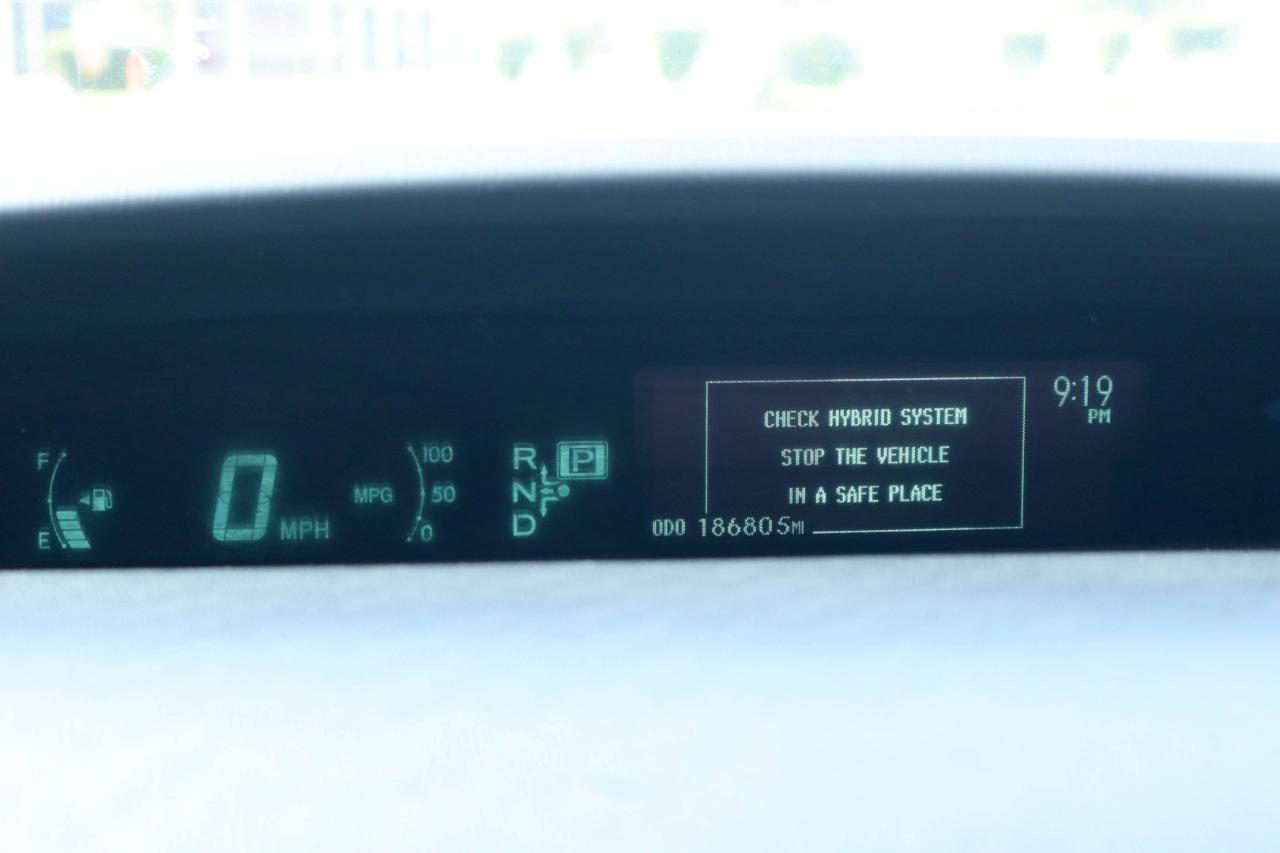 Toyota Prius 4-Door Sedan 2013
