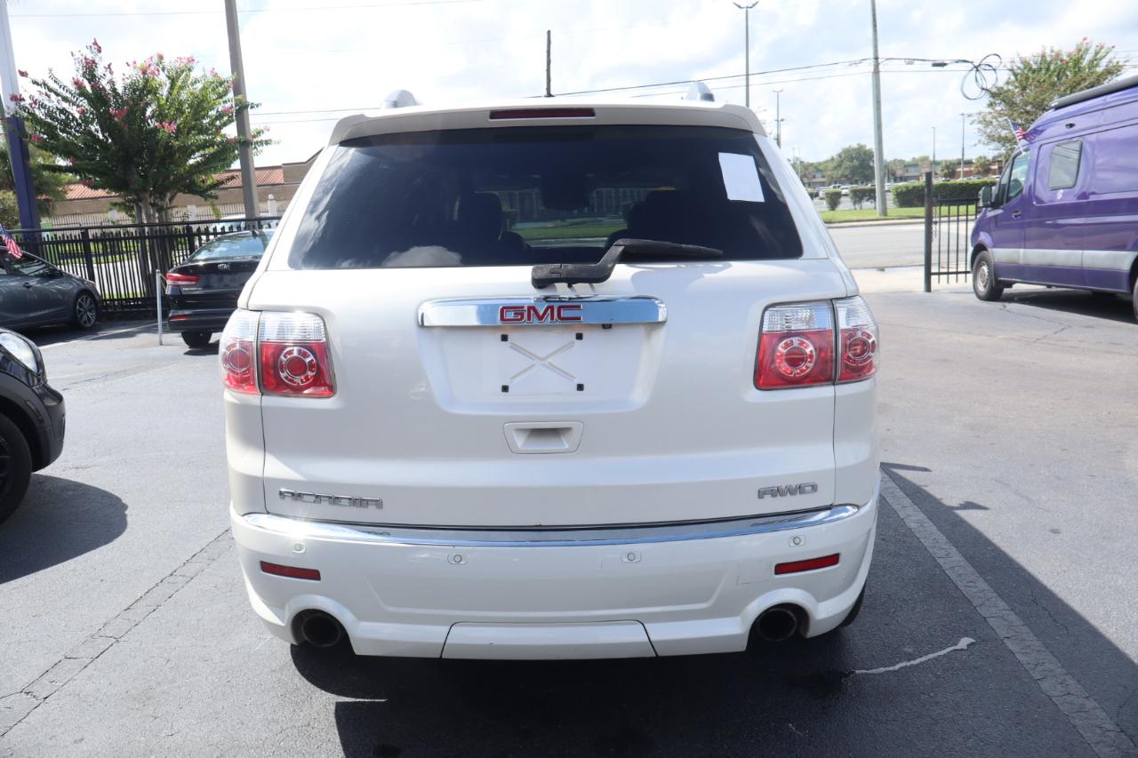 GMC Acadia AWD 4dr Denali 2011