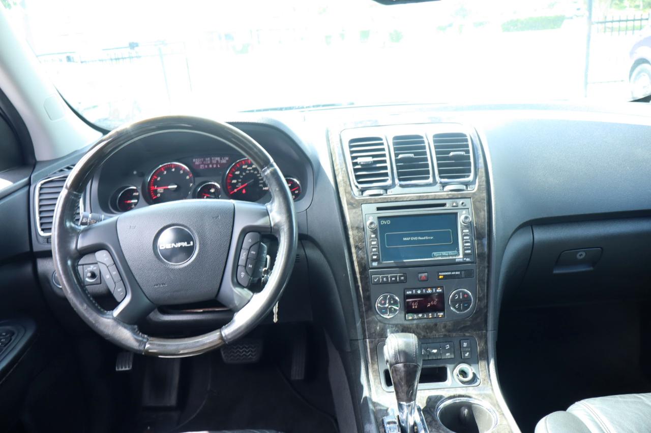 GMC Acadia AWD 4dr Denali 2011